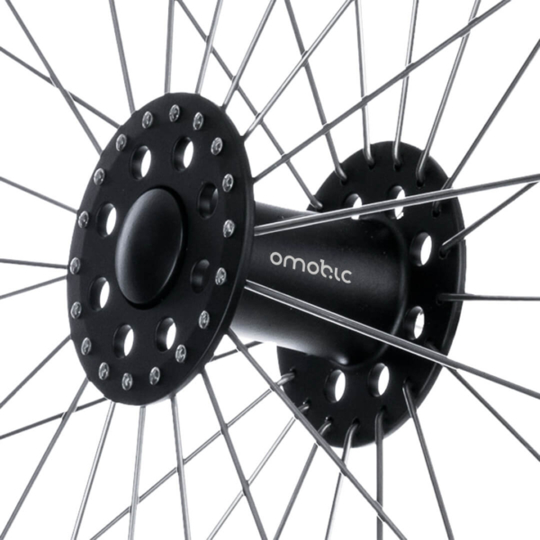 Omobic Challenger with off-set hub Rear wheel for wheelchairs